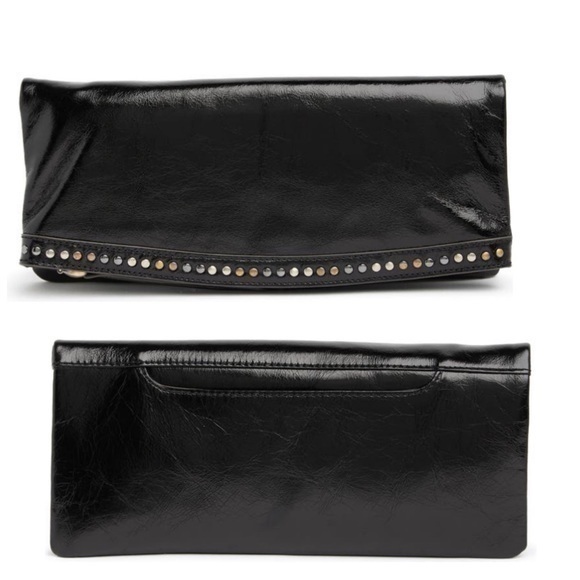 HOBO Handbags - HOBO Zeal Zip Clutch in black, NWT